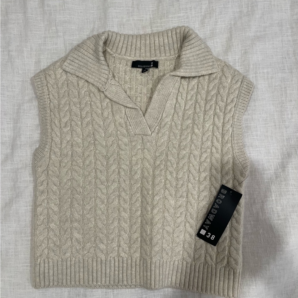Cream Cable Knit V-Neck Sweater